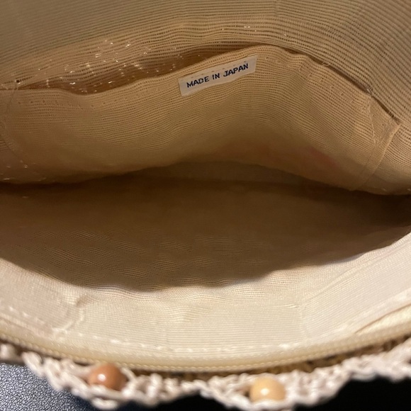 Elegant Tan Crochet Clutch - Picture 5 of 7